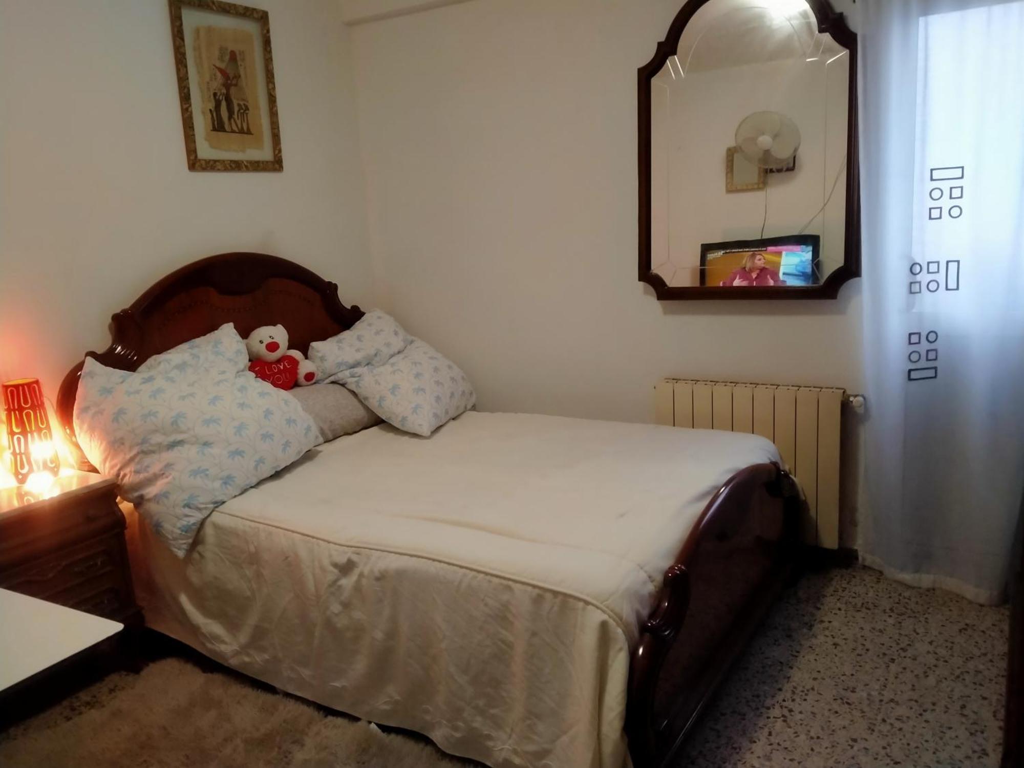 Habitacion E Zaragoza Exterior photo